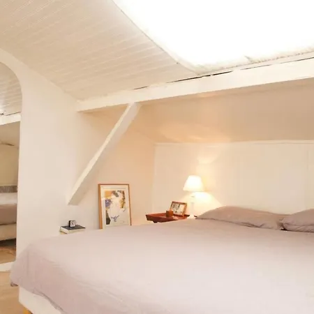 Apartment Charming 10 Min From The Moulin Rouge Paris